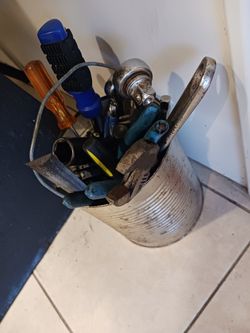 A Bunch Of Tools All Good Condition