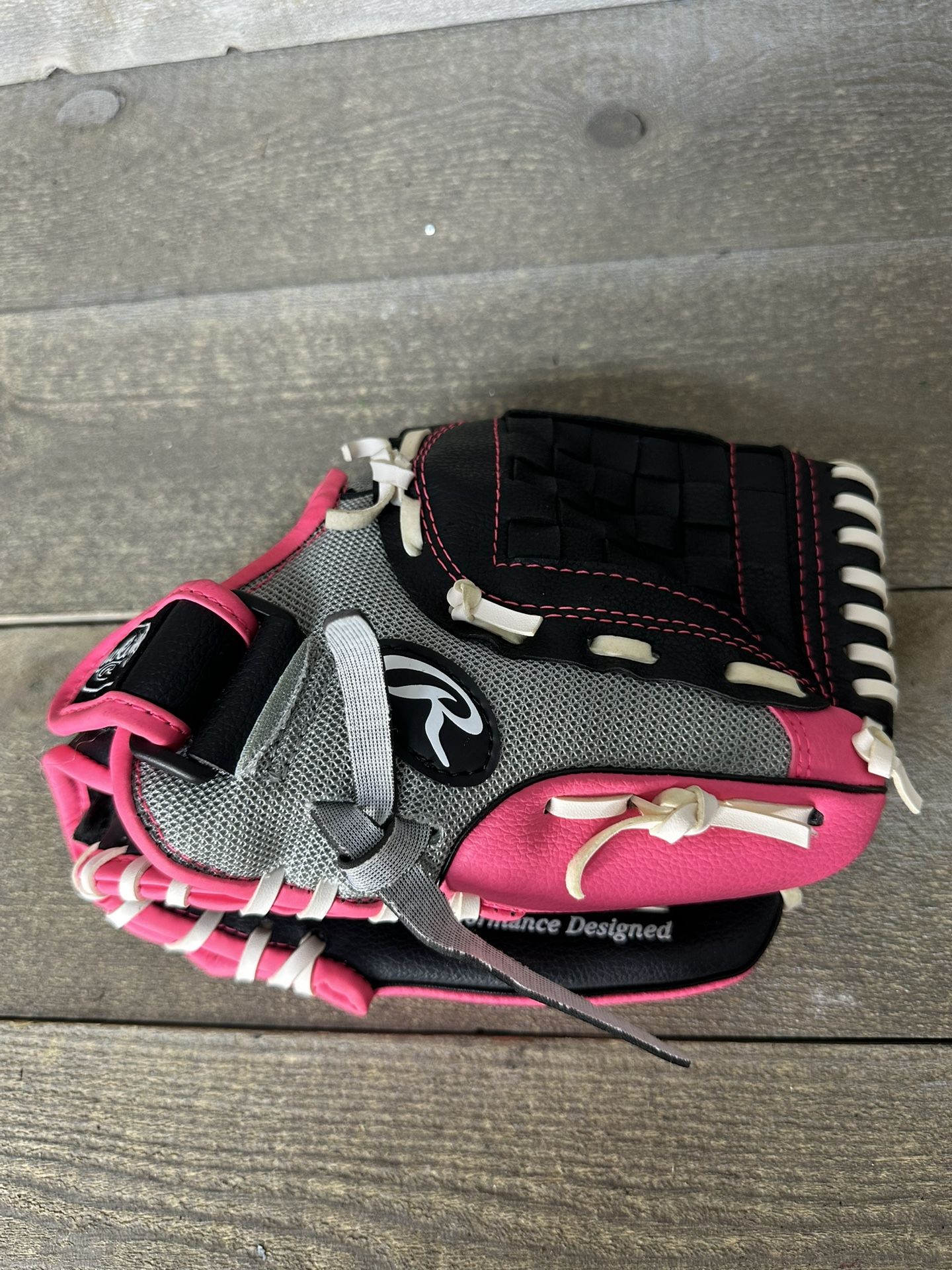 Rawlings Kids Players Series 11" Youth Baseball Glove Pink/Black/Grey RHT PL11PG