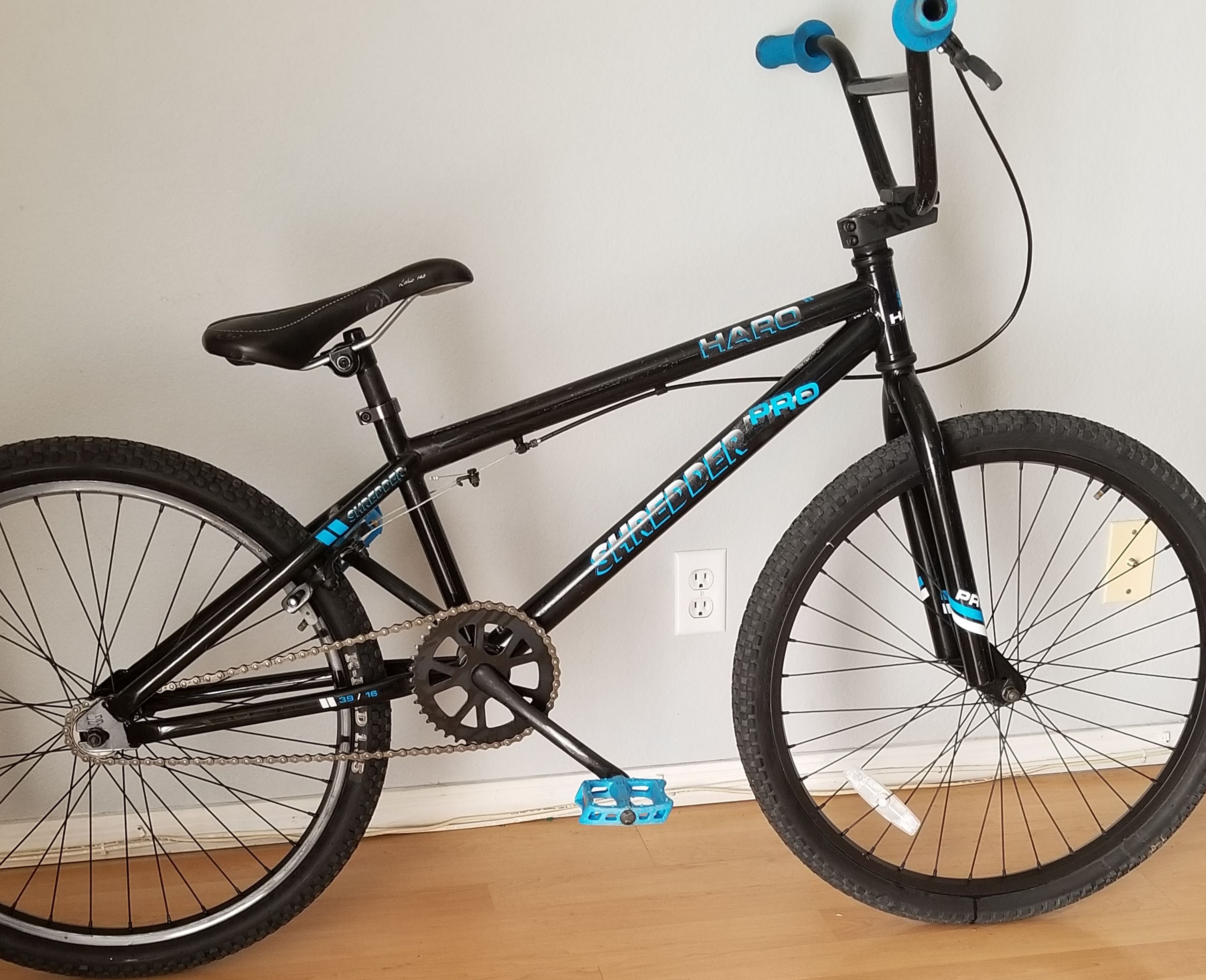 Haro shredder pro clearance 24 bmx bike 2019