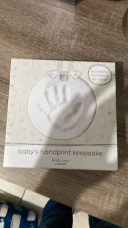 Baby’s handprint keepsake