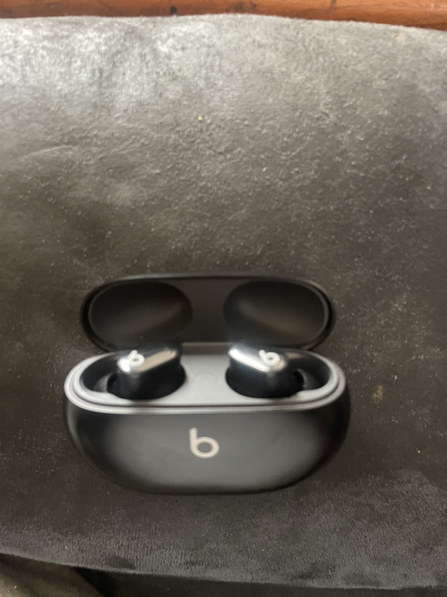 Wireless Earbuds