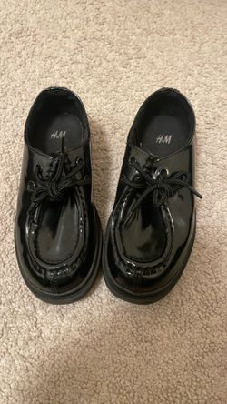 Black shoes