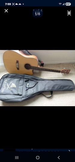 Guitar with carry bag hold offers until you show up