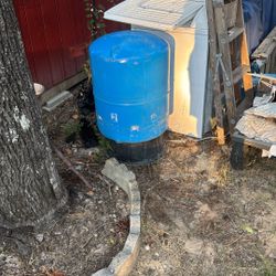 Bladder Tank