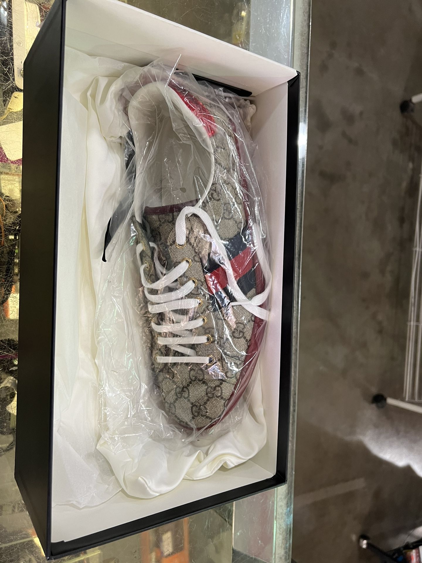 Gucci Shoes for Sale in Houston, TX - OfferUp