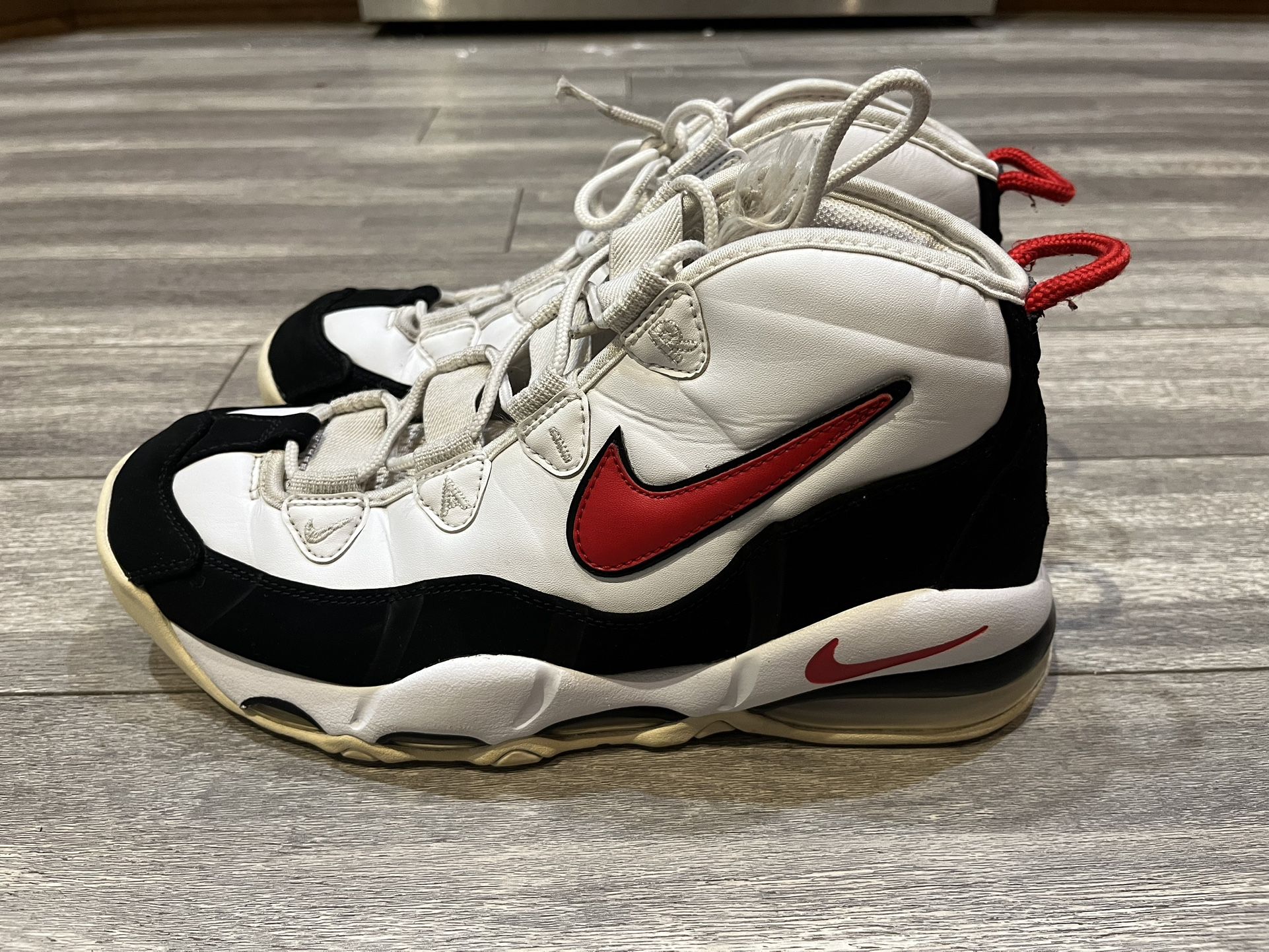 Nike Air Uptempo Red