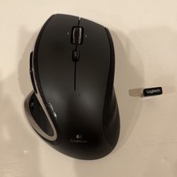 Logitech Performance MX wireless mouse 