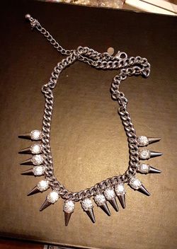 NEW JEWLERY