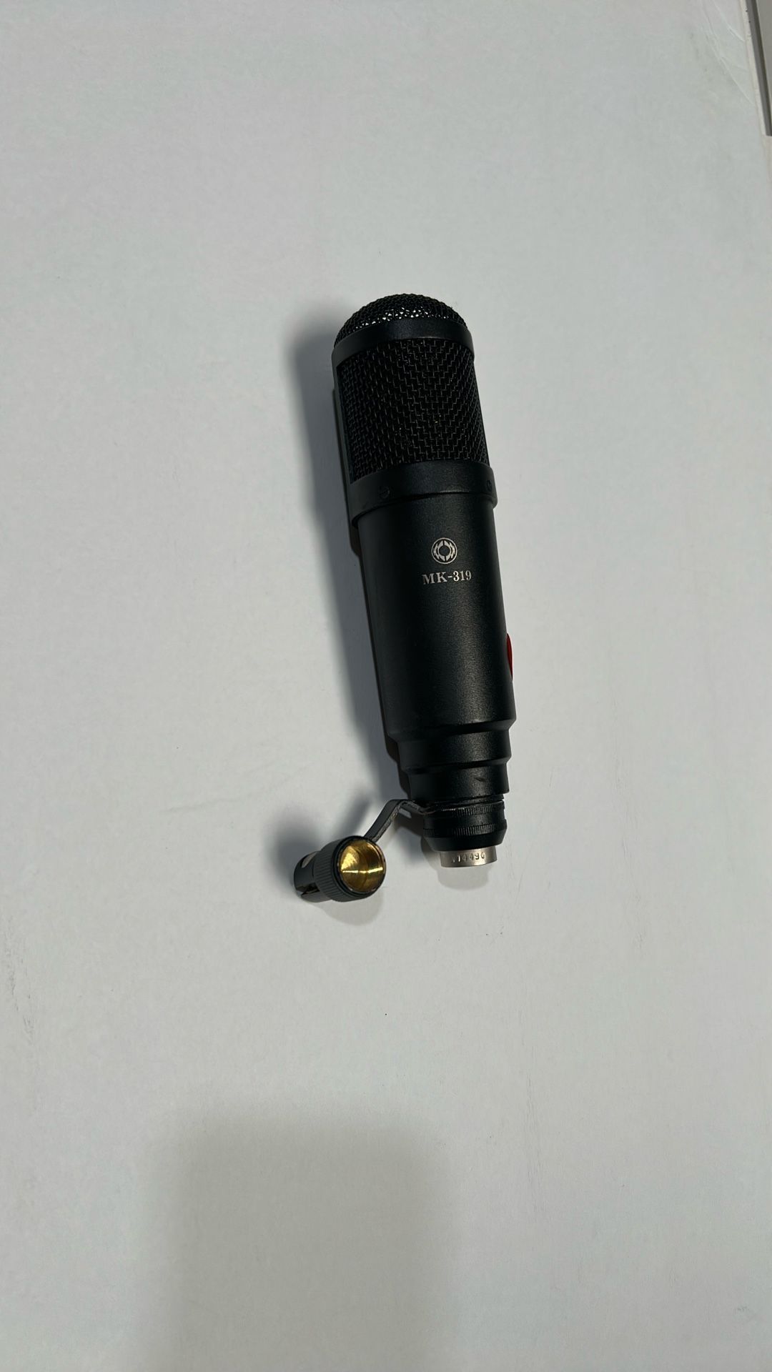 Oktava MK 319 condenser microphone