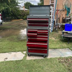 4’4”x27” Wide CRAFTSMAN toolbox