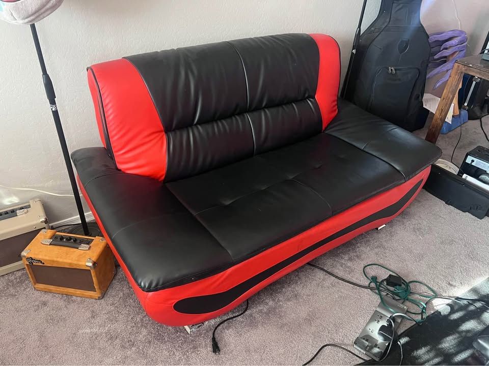 Red / Black Leather Modern Couch Loveseat Chair