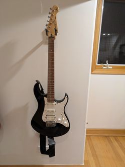 Yamaha Pacifica Electric Guitar