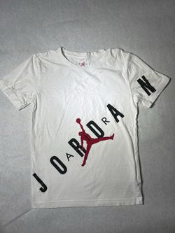 Air Jordan Graphic T-Shirt Boys Medium M 10-12 White Red Jumpman Short Sleeve Tee