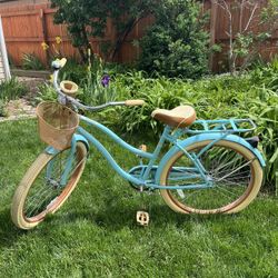 Girls Cruiser Bike 