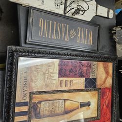 Wine themed Kitchen wall decor 