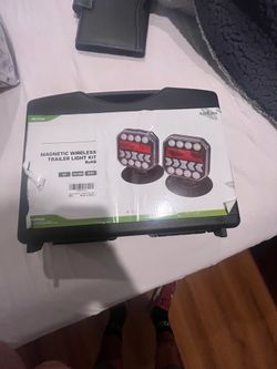 Trailer lights