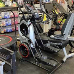 Bowflex M6 Max Trainer Cross Trainer/elliptical