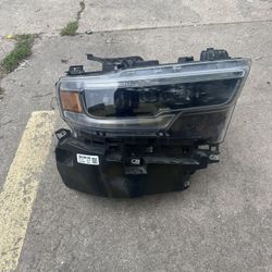 2020 Ram 1500 Headlight 