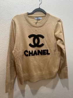 Sweater NWT
