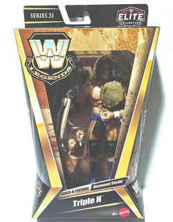 WWE LEGENDS [TRIPLE H]