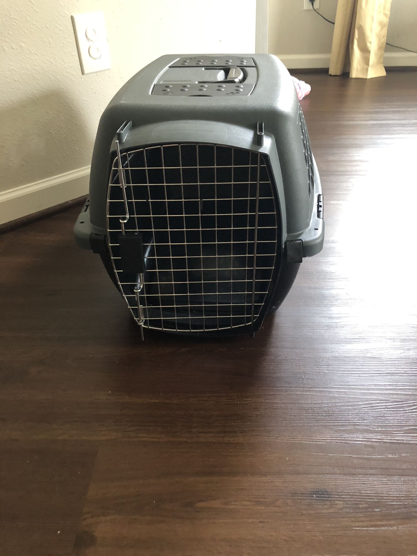 Small breed dog crate