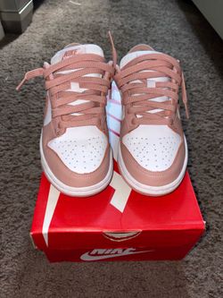Nike Dunks