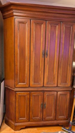 Beautiful Hooker Corner Cabinet/ TV Cabinet
