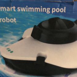 Smart swimming pool cleaning robot