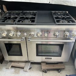 8 Burners Stainless Steel Stove,bell Stove And Dishwasher 