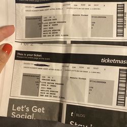 Two Guns & Roses Tickets for Thursday, August 5 @ MetLife Stadium, New Jersey.  