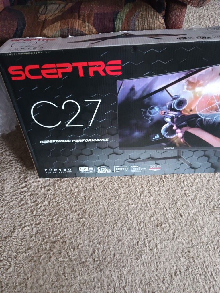 Curved Monitor