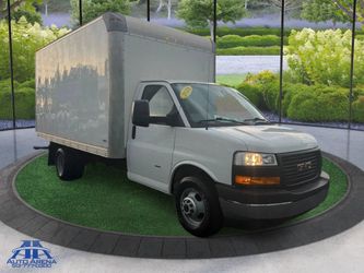 2018 GMC Savana Cutaway