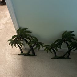 Metal Palm Trees