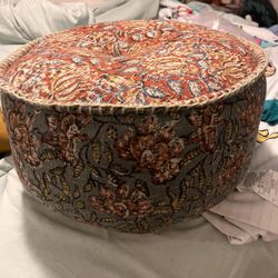 Ottoman Pouf 