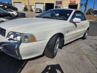 2004 Volvo C70