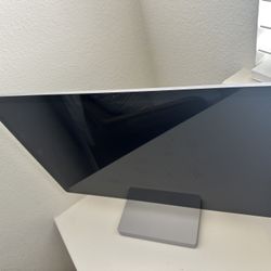 Surface Studio Desktop $400 (1st Generation, 28 Inch Display, Intel I5, 1t Storage)