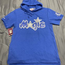 Men’s Mitchell & Ness Orlando Magic Pullover Short Sleeve Hoodie - Size Small