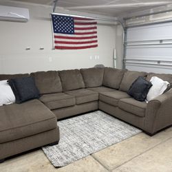 Huge 3 Piece Sectional Like New!