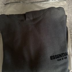 Essential Hoodie