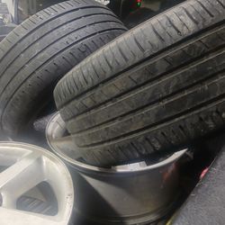 225/45R17 Iris Tires (2)
