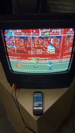 Quasar CRT TV with VCR and Remote