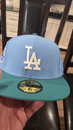 Brand New Los Angeles Dodgers 7 1/2