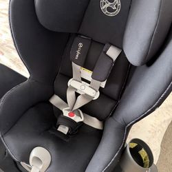 Convertible Car Seat - Cybex Sirona S with SensorSafe