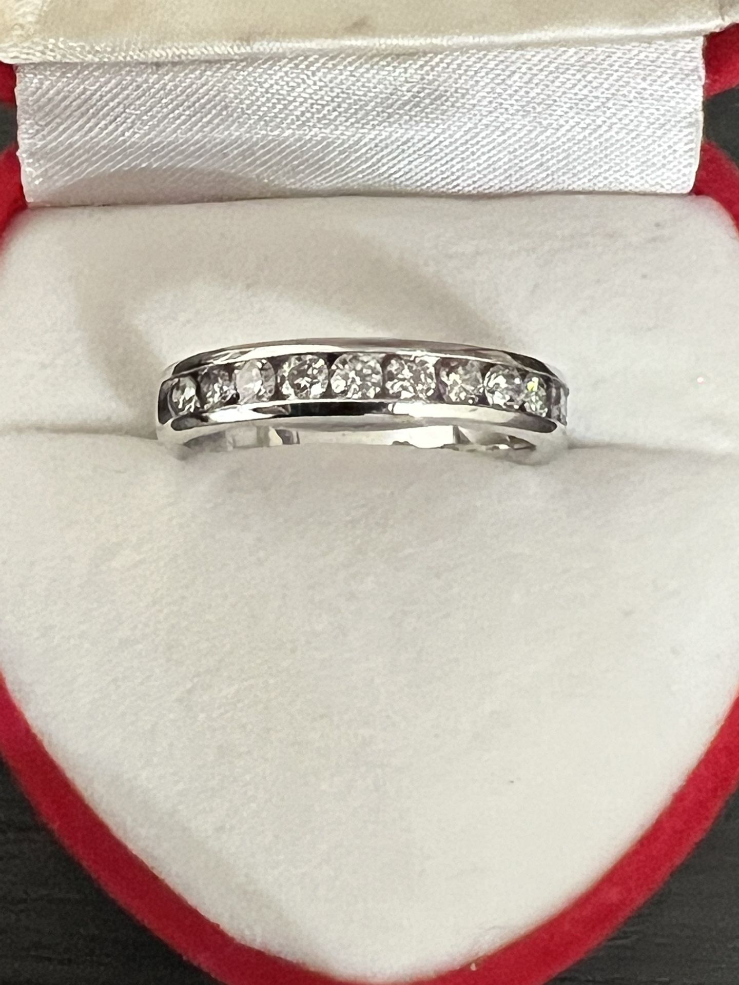 14 Karat White Gold Ring With Diamonds