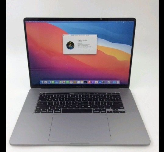 MacBook Air-2014-121 GB/SSD-4GB Ram-No Scratches/Dents