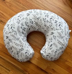Baby Nursing Pillow
