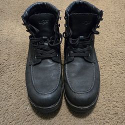 Men's UGG boots size 10