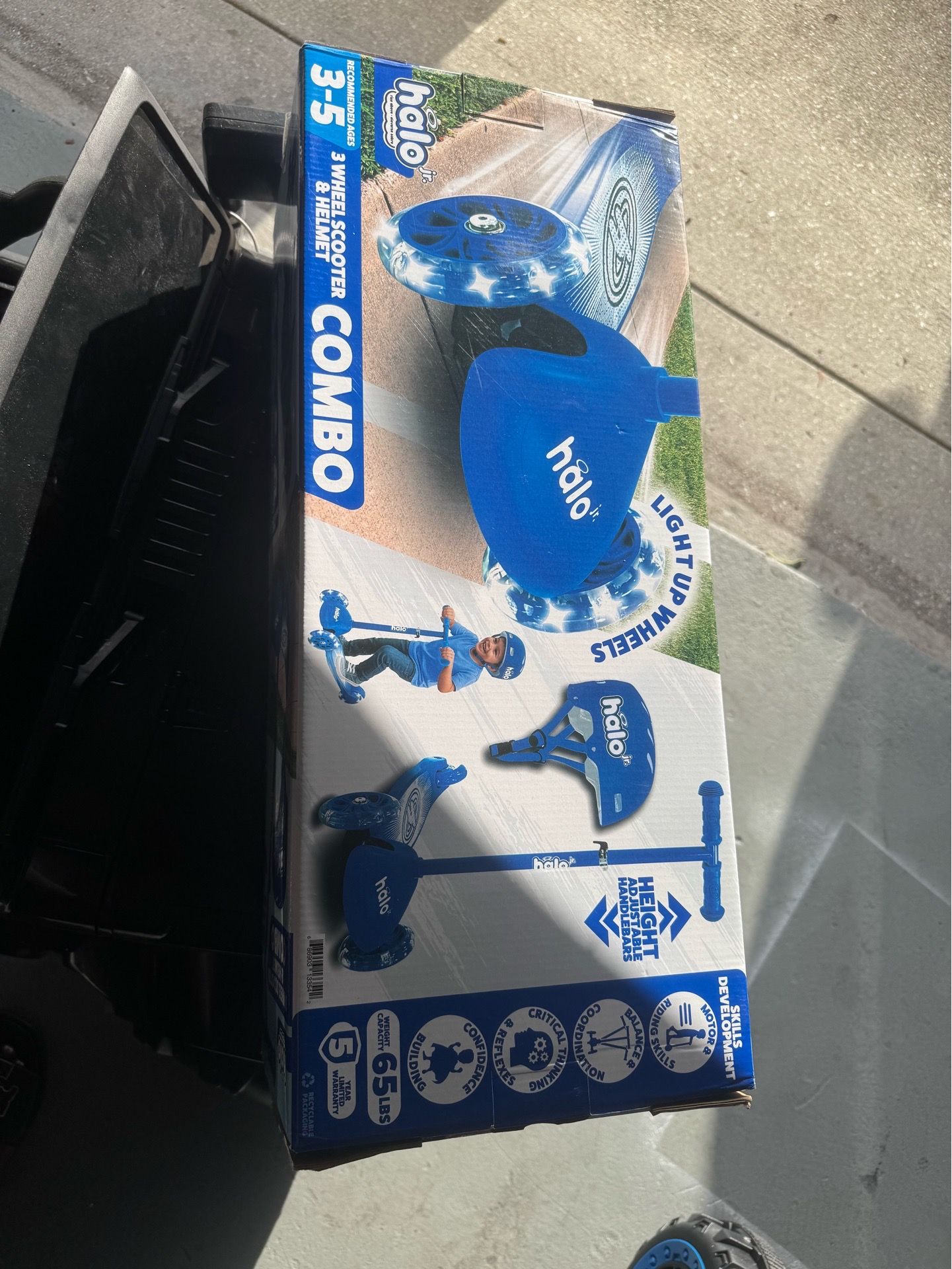 Halo Jr 3-Wheel Scooter Combo w/ Helmet – Blue