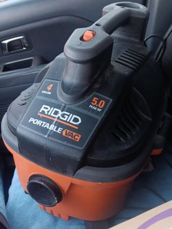Aspiradora RIDGID 4 gallon 5.0 peak hp