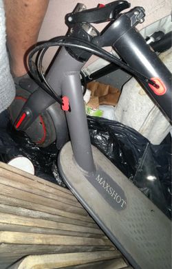 Max shot 350w Two wheel e-scooter No charger